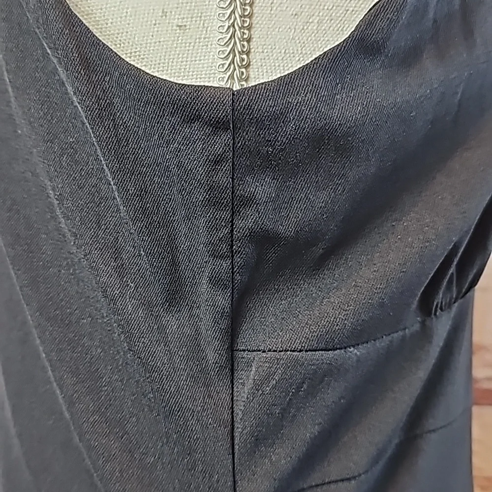 NEW i.e. PETITE BLACK LINED SLEEVELESS CICKTAIL DRESS - Picture 6 of 13